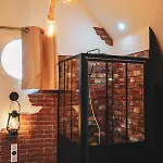 Le Saltimbanque - Du Moulin Couette-café 4*