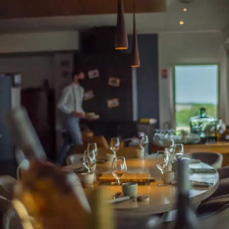 Le Saltimbanque - Du Moulin 4*