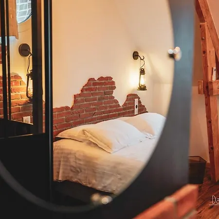 Le Saltimbanque - Du Moulin 4*