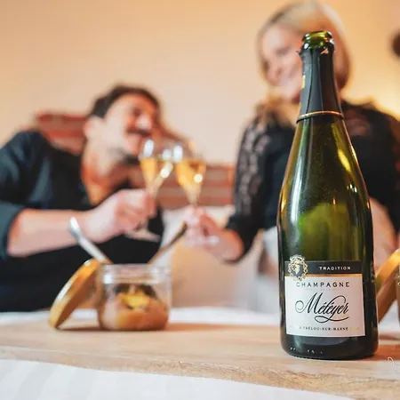 Le Saltimbanque - Du Moulin 4*