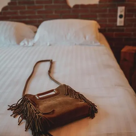 Le Saltimbanque - Du Moulin 4*