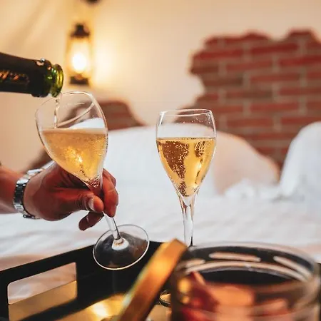 Le Saltimbanque - Du Moulin 4* Eaucourt-sur-Somme
