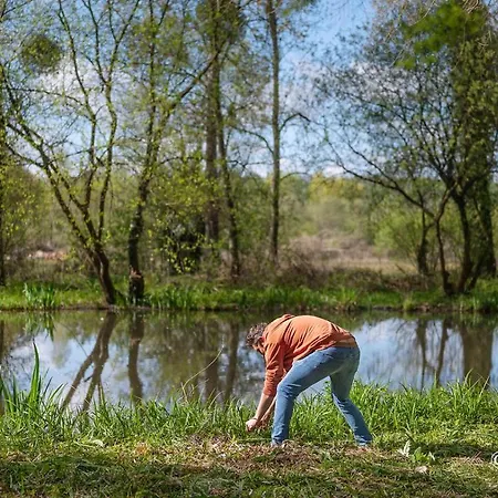 Le Saltimbanque - Du Moulin Couette-café