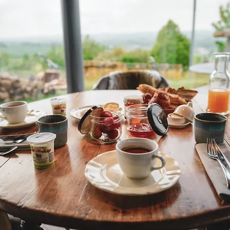 Le Saltimbanque - Du Moulin 4*