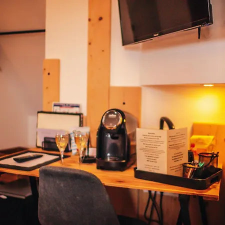 Le Saltimbanque - Du Moulin 4*