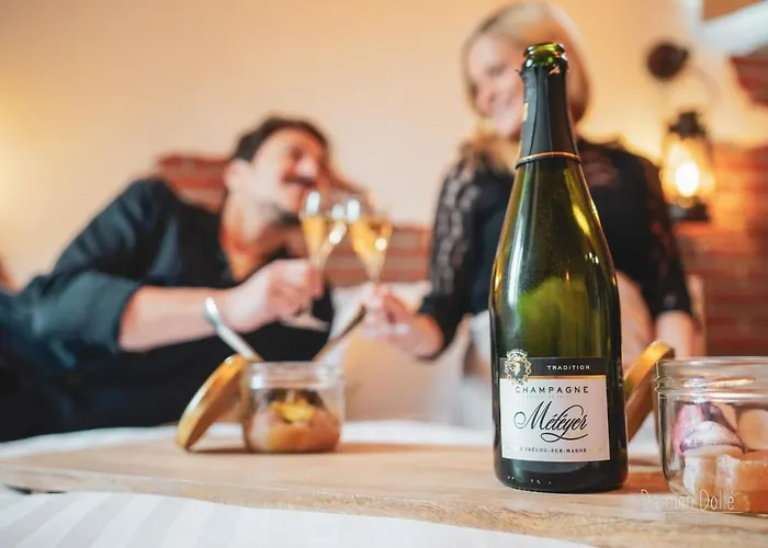 Le Saltimbanque - Du Moulin 4*