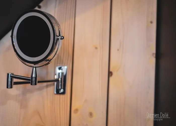 Le Saltimbanque - Du Moulin Couette-café 4*